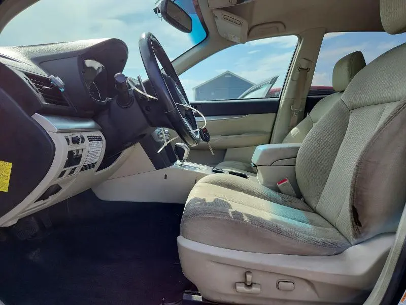 2010 SUBARU OUTBACK 2.5I PREMIUM  