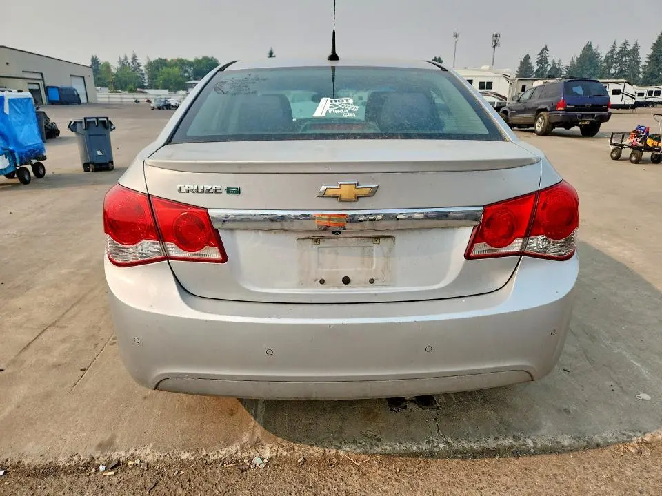 2013 CHEVROLET CRUZE ECO  