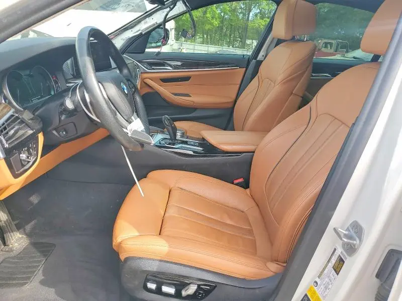 2019 BMW 530 XI  