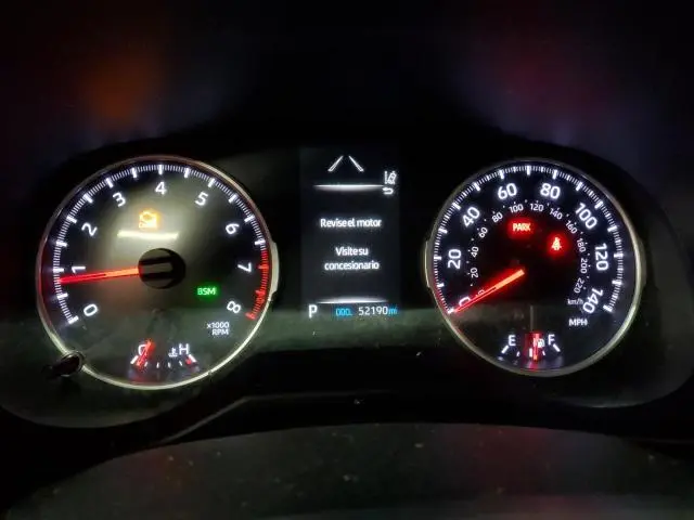 2020 TOYOTA RAV4 XLE  