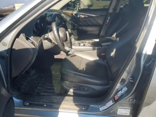 2019 INFINITI Q50 LUXE  