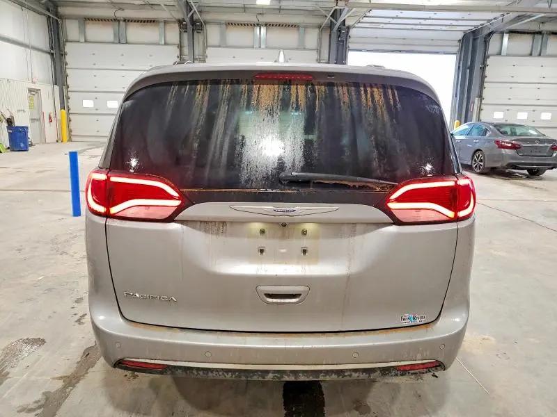 2017 CHRYSLER PACIFICA TOURING L  