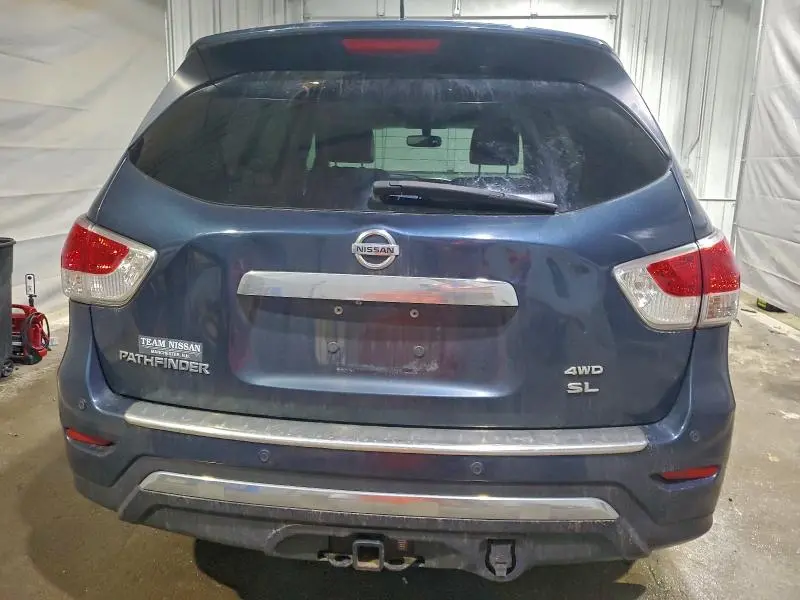 2016 NISSAN PATHFINDER S  