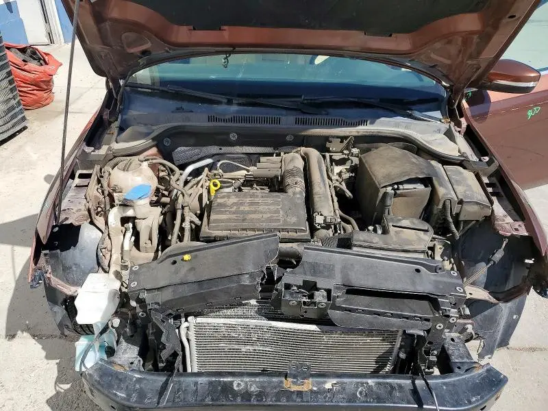 2017 VOLKSWAGEN JETTA SE  