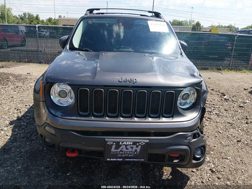 2017 JEEP RENEGADE TRAILHAWK 4X4