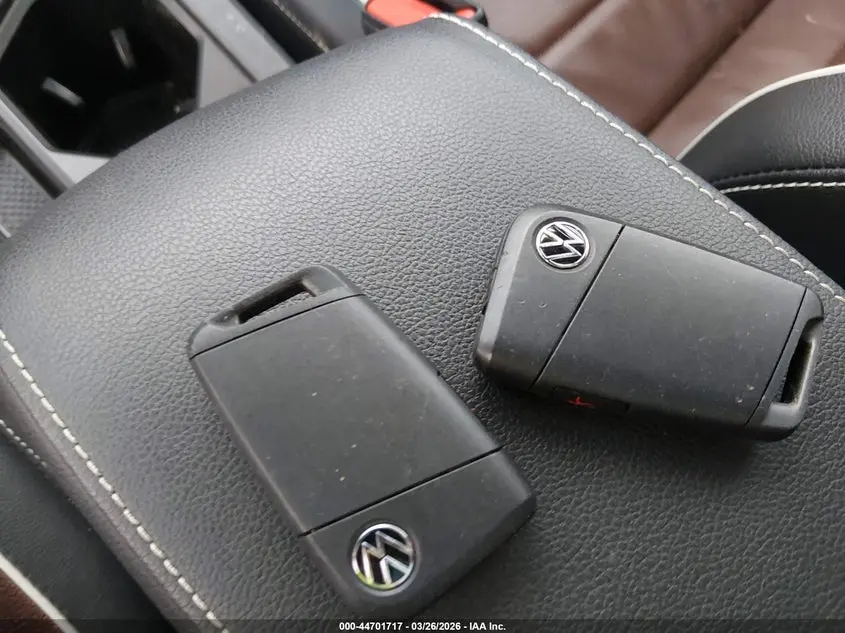 2024 VOLKSWAGEN TIGUAN 2.0T SEL R-LINE