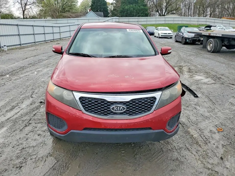 2011 KIA SORENTO LX  