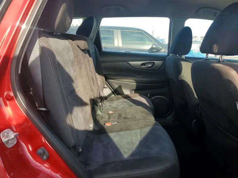 2015 NISSAN ROGUE S  