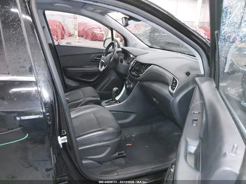 2019 CHEVROLET TRAX LT