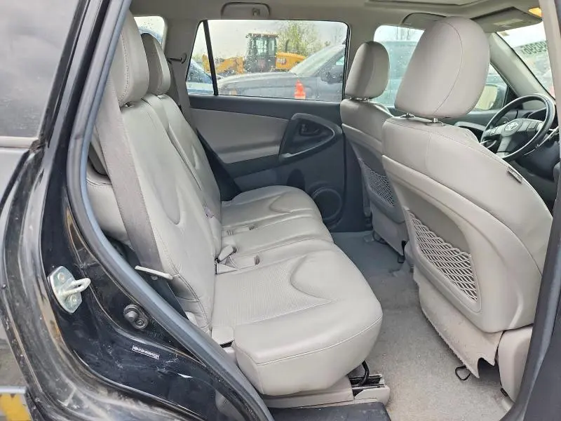 2011 TOYOTA RAV4 LIMITED  
