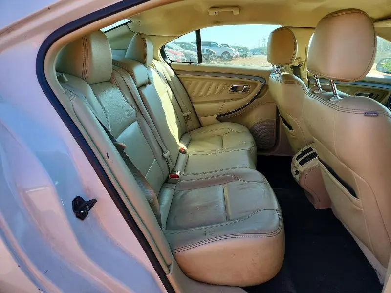 2013 FORD TAURUS SEL  