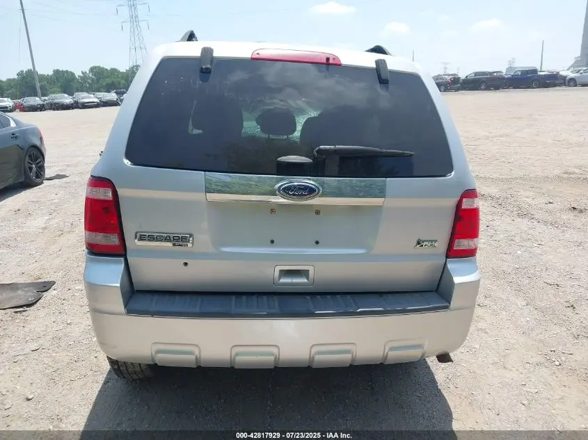 2011 FORD ESCAPE LIMITED