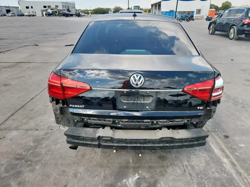 2016 VOLKSWAGEN PASSAT S  