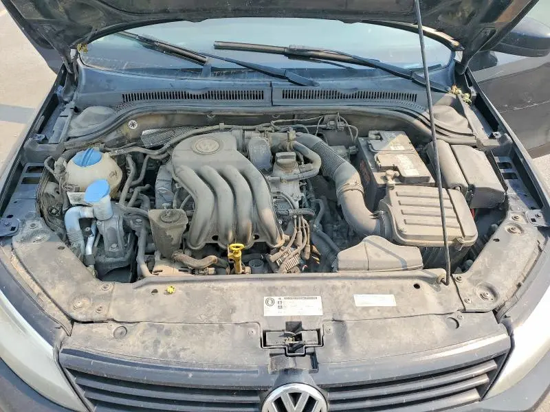 2014 VOLKSWAGEN JETTA BASE  