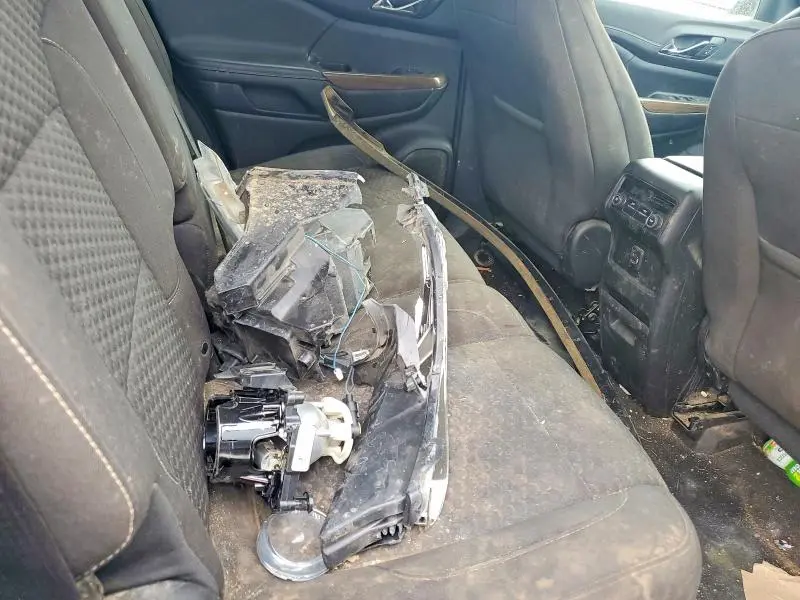 2019 GMC ACADIA SLE  