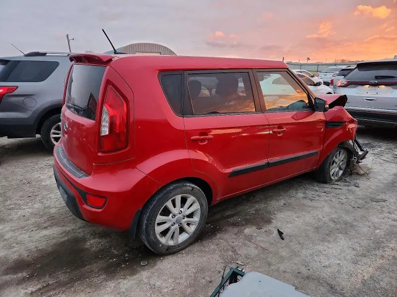 2012 KIA SOUL +  