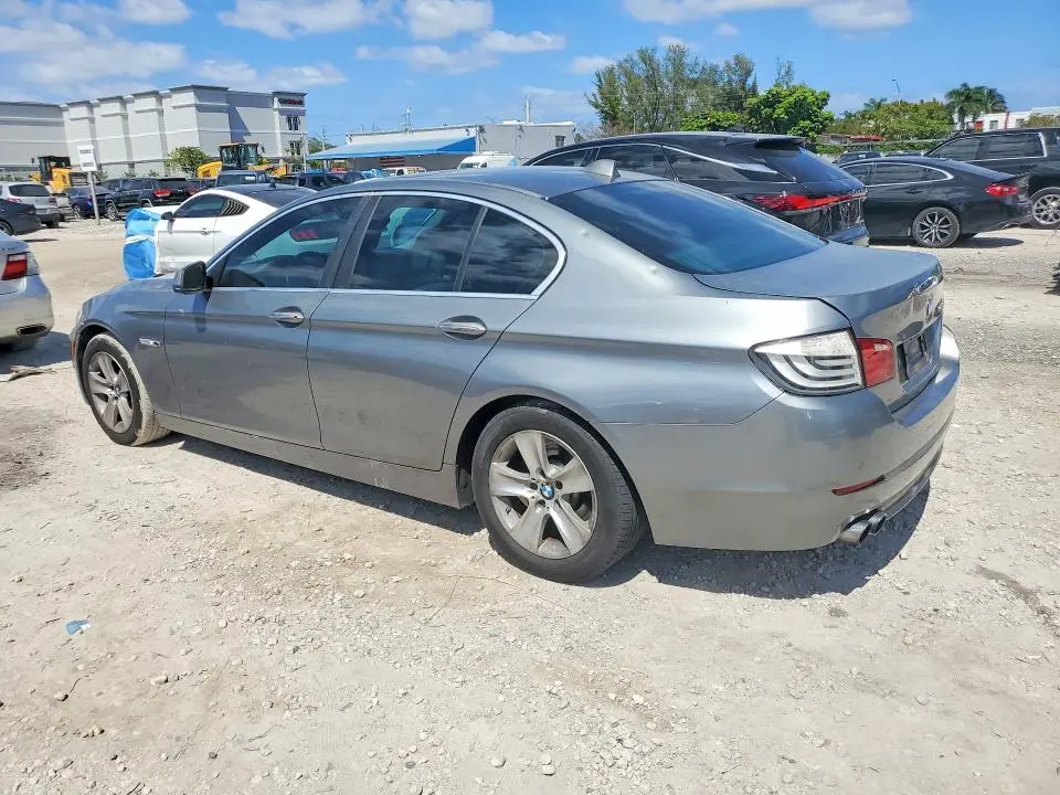 2012 BMW 528 I  