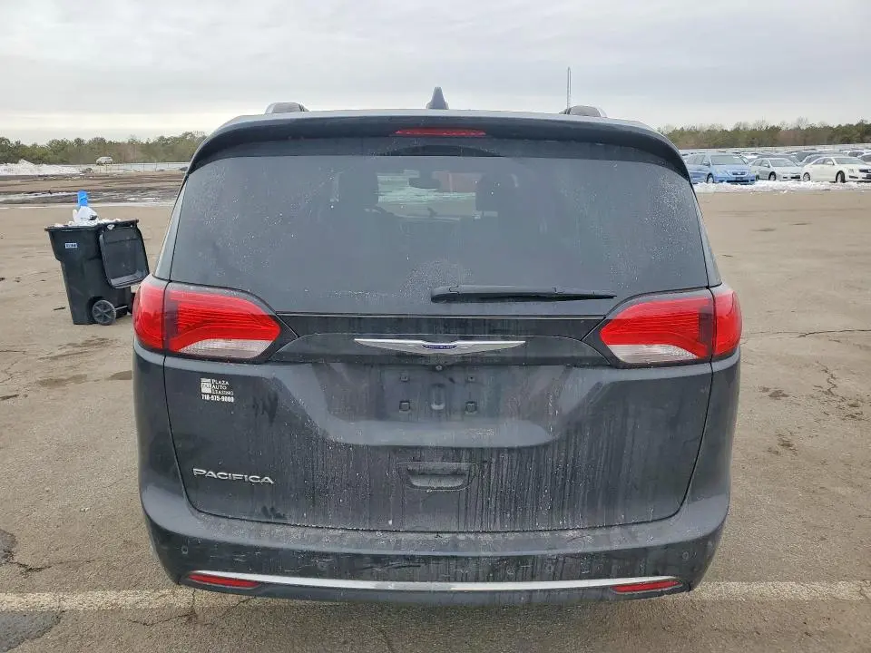 2019 CHRYSLER PACIFICA TOURING L  