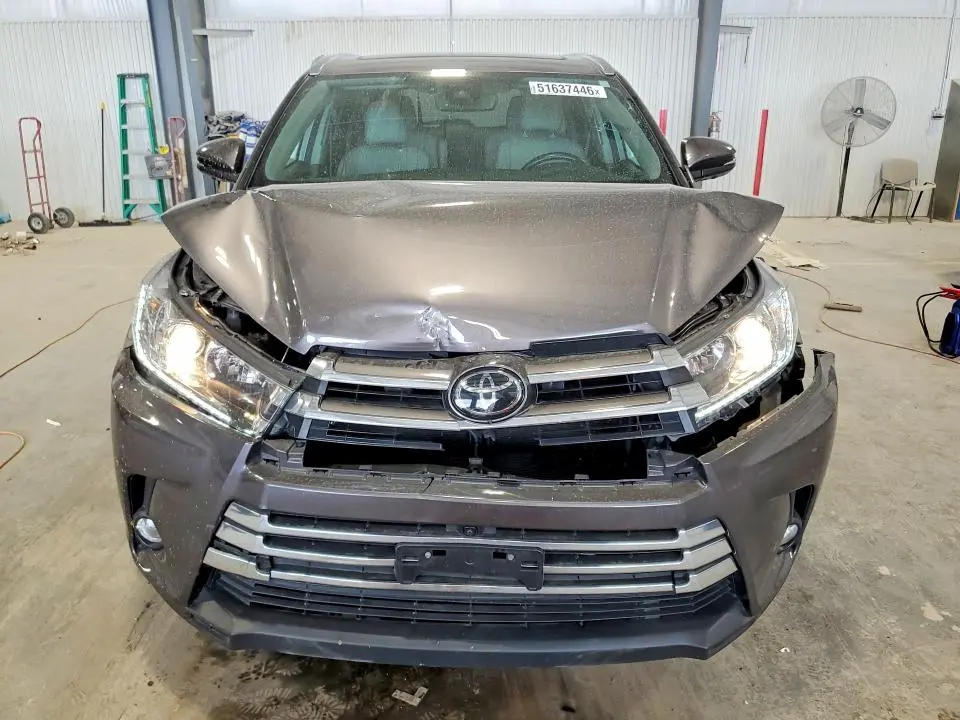 2018 TOYOTA HIGHLANDER LIMITED PLATINUM  