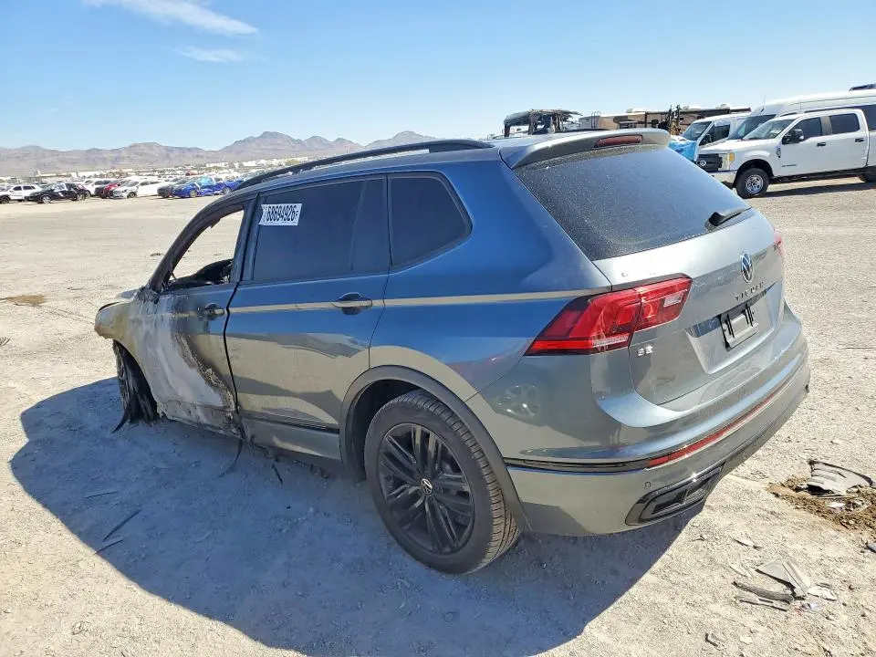 2022 VOLKSWAGEN TIGUAN SE R-LINE BLACK  