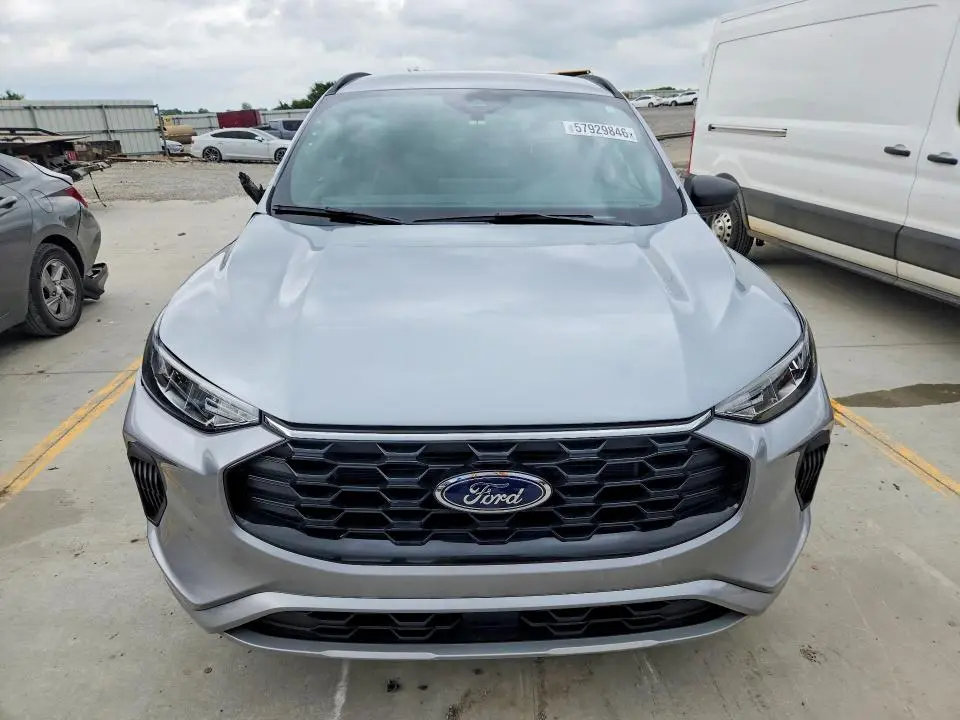 2024 FORD ESCAPE ST LINE  