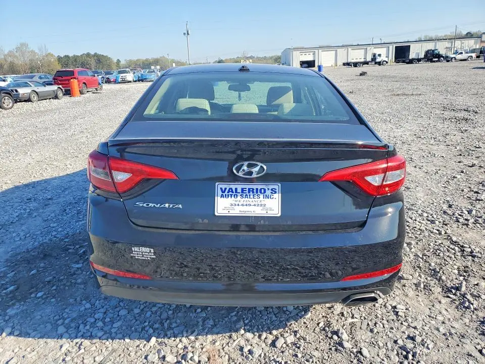 2016 HYUNDAI SONATA SE  