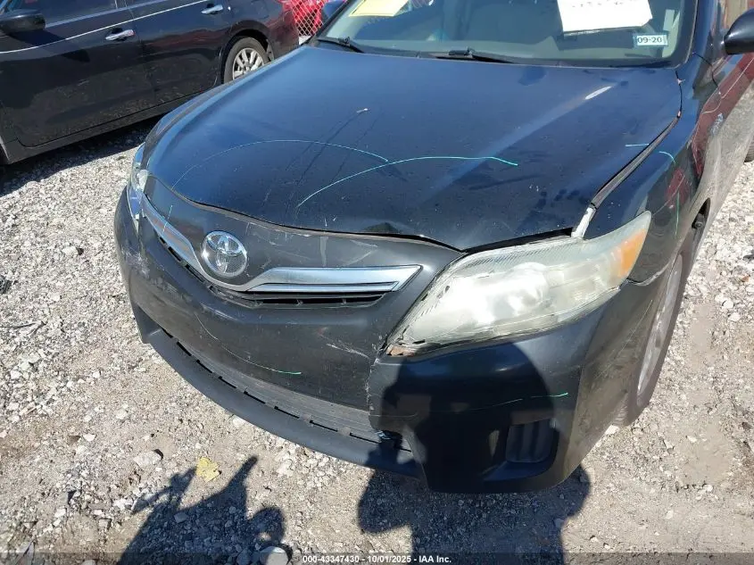 2011 TOYOTA CAMRY HYBRID  