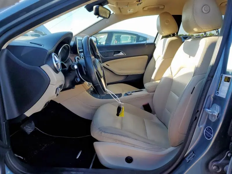 2015 MERCEDES-BENZ GLA 250 4MATIC  