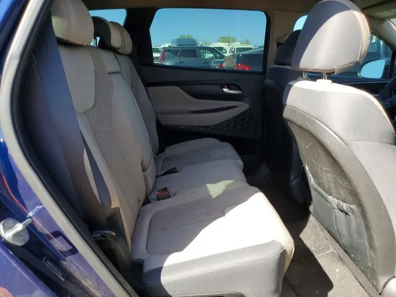2022 HYUNDAI SANTA FE SE  
