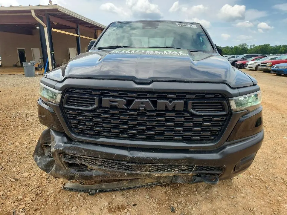 2025 RAM 1500 TRADESMAN  
