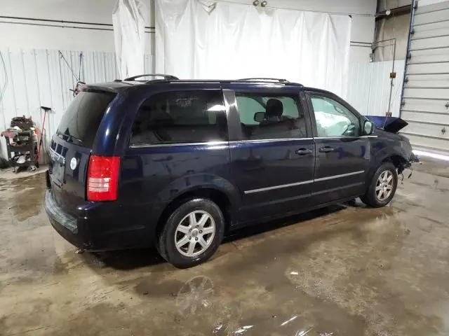 2010 CHRYSLER TOWN & COUNTRY TOURING PLUS  