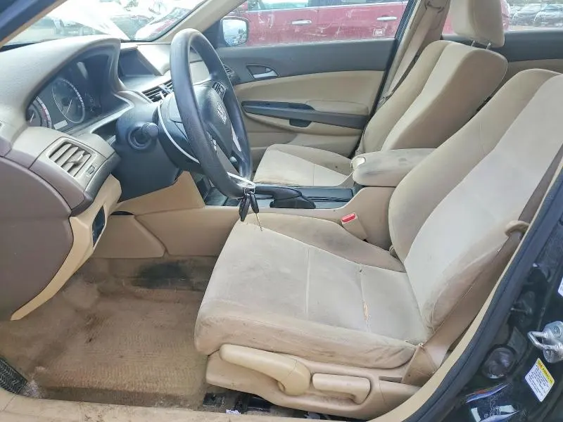 2010 HONDA ACCORD LX  