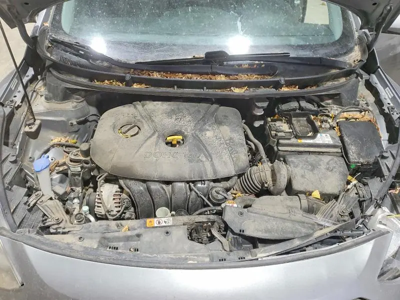 2013 HYUNDAI ELANTRA GT BASE  