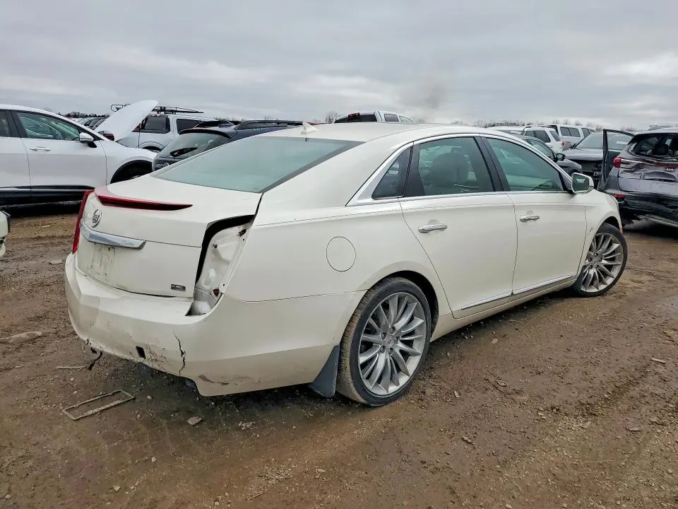 2014 CADILLAC XTS PLATINUM  