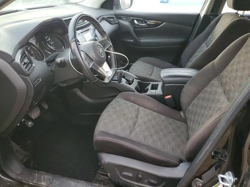 2017 NISSAN ROGUE SPORT S  