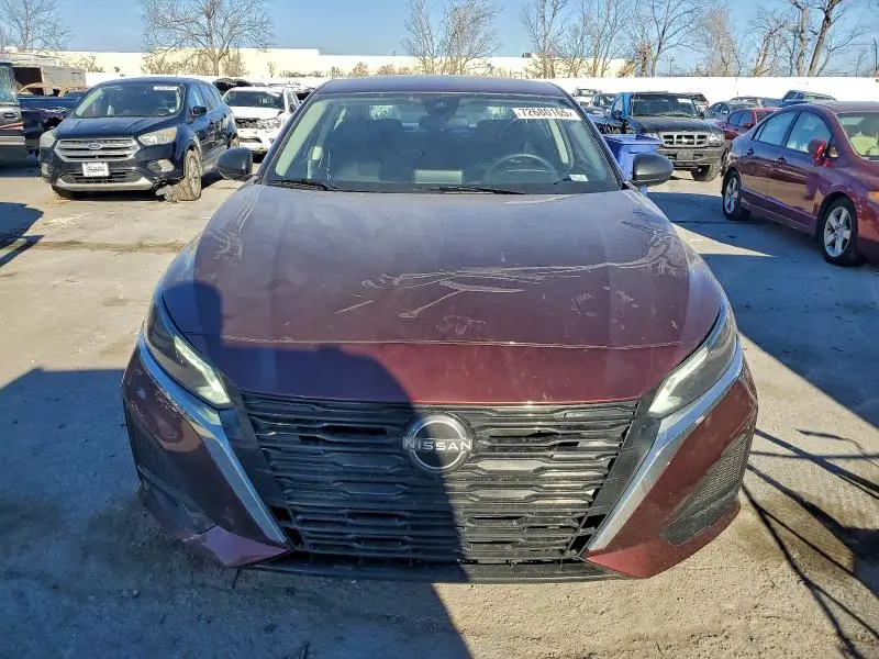 2024 NISSAN ALTIMA SV  