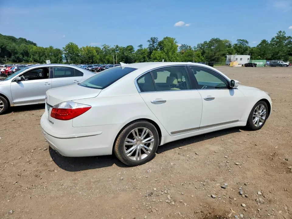 2010 HYUNDAI GENESIS 4.6L  