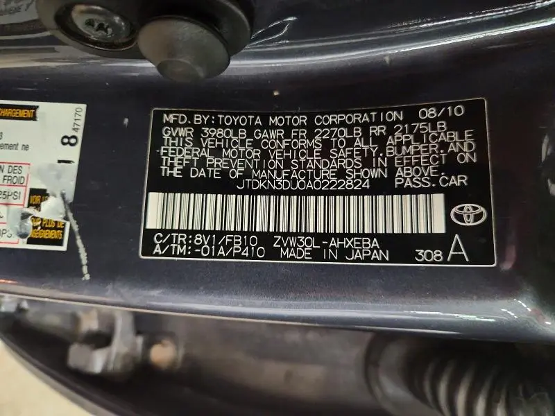 2010 TOYOTA PRIUS III  