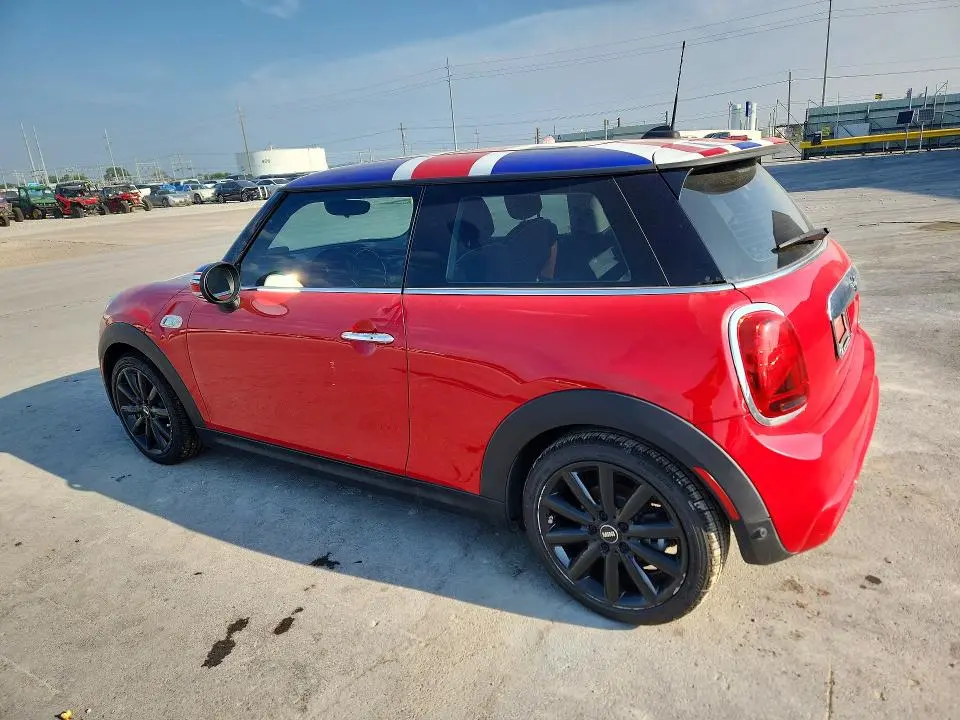 2019 MINI COOPER S  