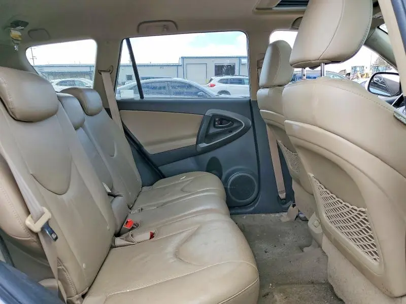 2011 TOYOTA RAV4 LIMITED  