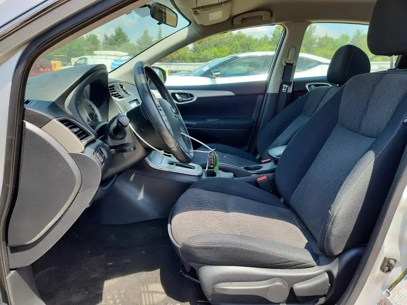 2015 NISSAN SENTRA SV  