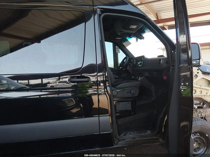 2025 MERCEDES-BENZ SPRINTER 2500 STANDARD ROOF 4-CYL DIESEL HO