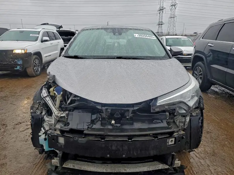 2018 TOYOTA C-HR XLE  