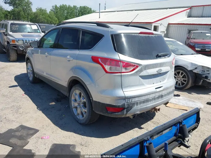 2015 FORD ESCAPE SE