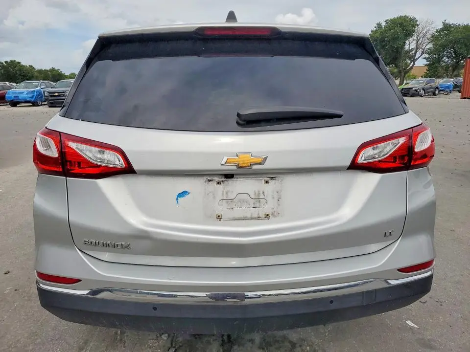 2021 CHEVROLET EQUINOX LT  