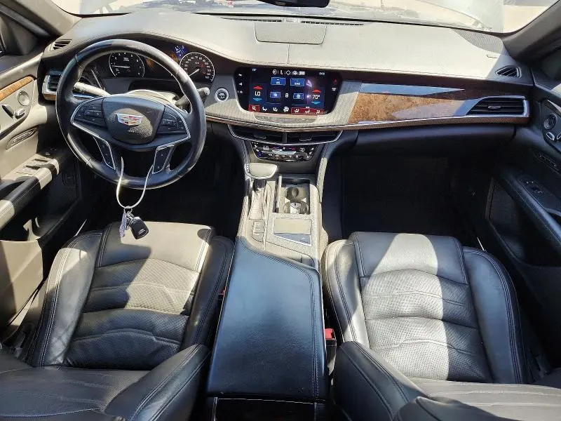 2016 CADILLAC CT6 LUXURY  
