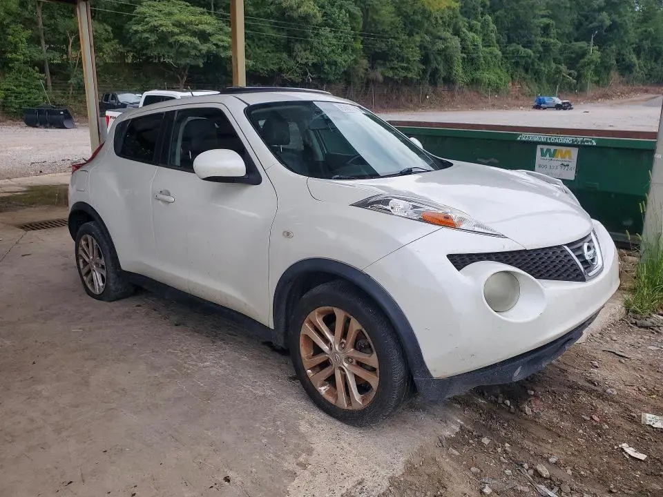 2014 NISSAN JUKE SL  