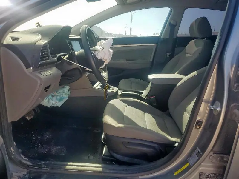 2019 HYUNDAI ELANTRA SEL  