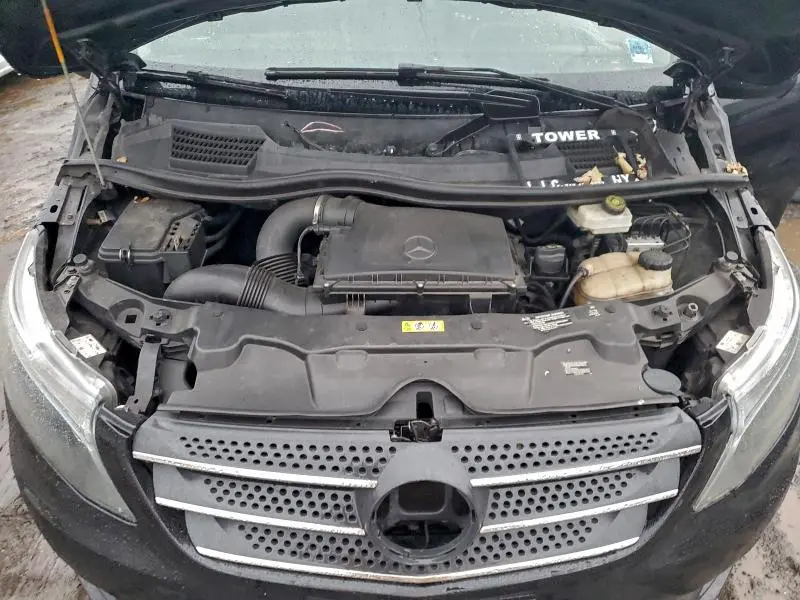 2018 MERCEDES-BENZ METRIS   