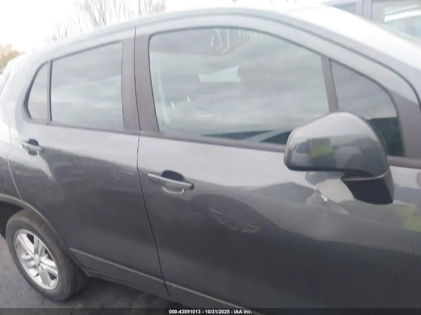 2020 CHEVROLET TRAX FWD LS